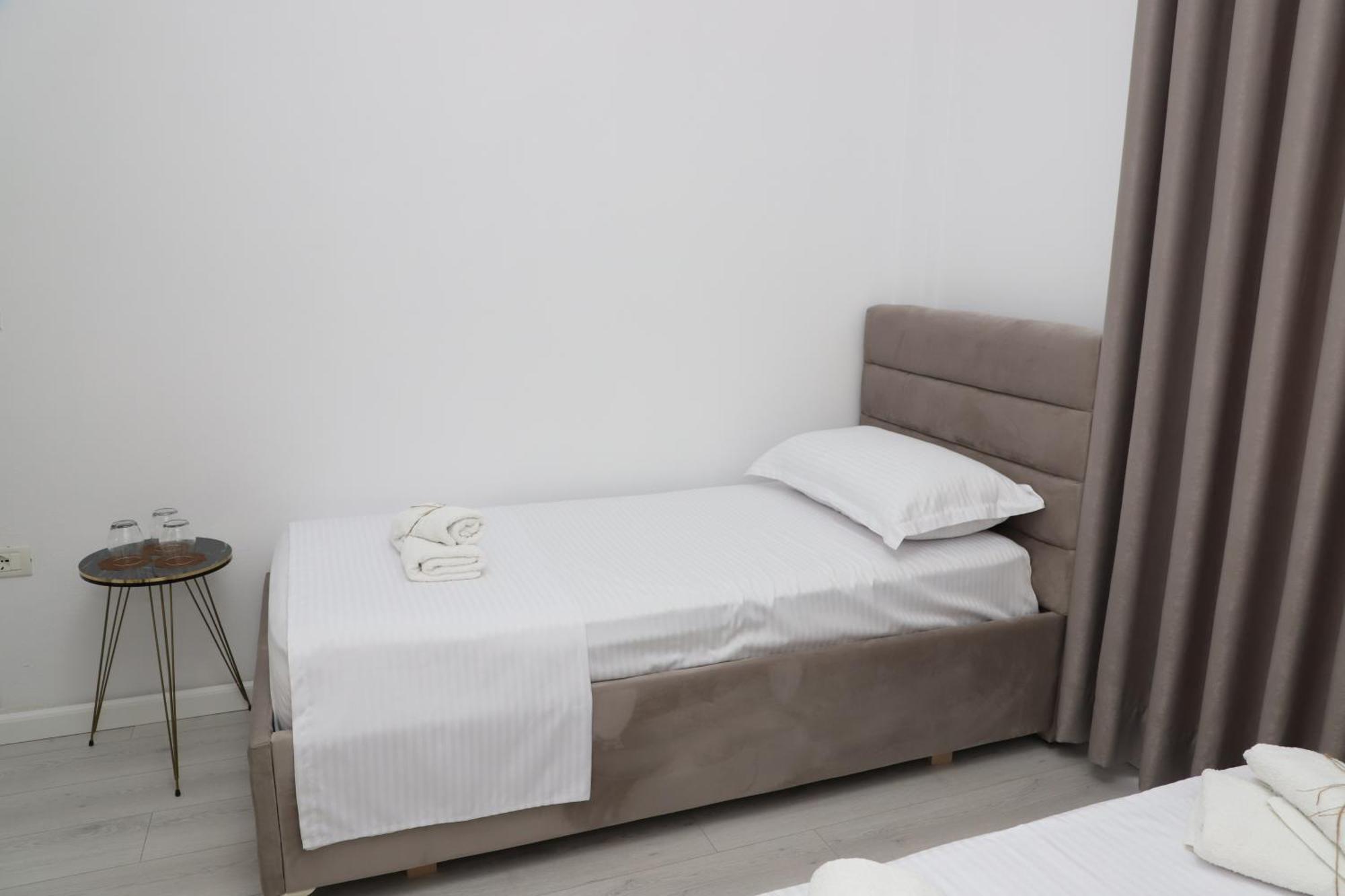 Mucolli Guest house