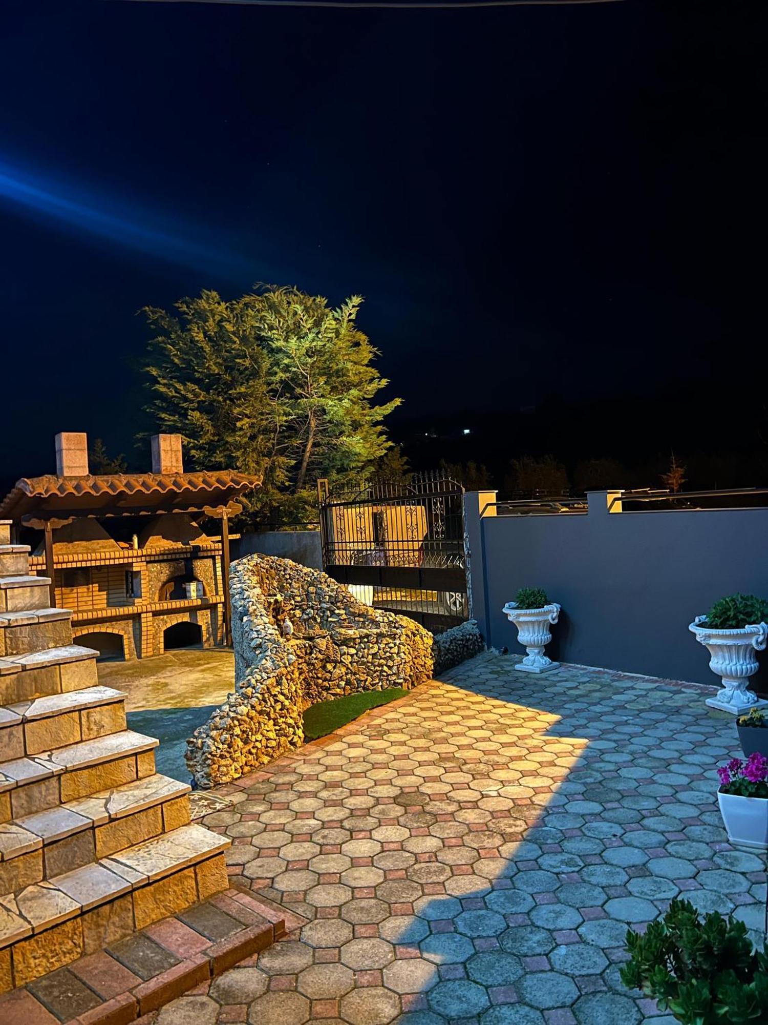 Mucolli Guest house